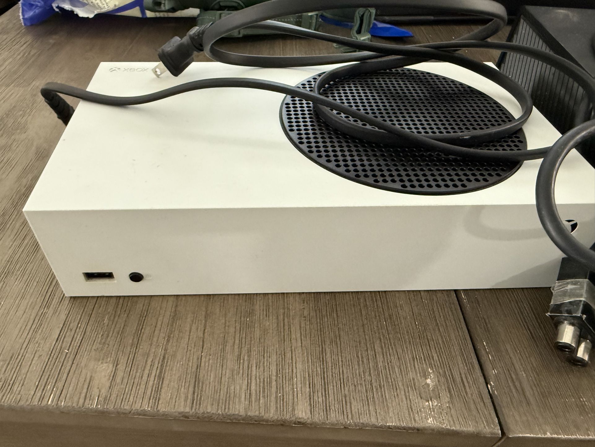 Xbox one S and Xbox One