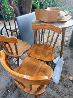 Free - Wood Table with 3 chair