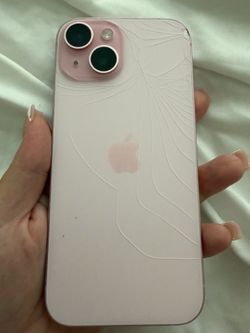 iPhone 15 pink 128gb used tmobile back cracked