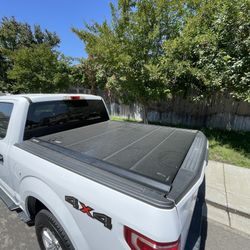 Peragon Tonneau Cover 2018 F150 (Short Bed 66”)