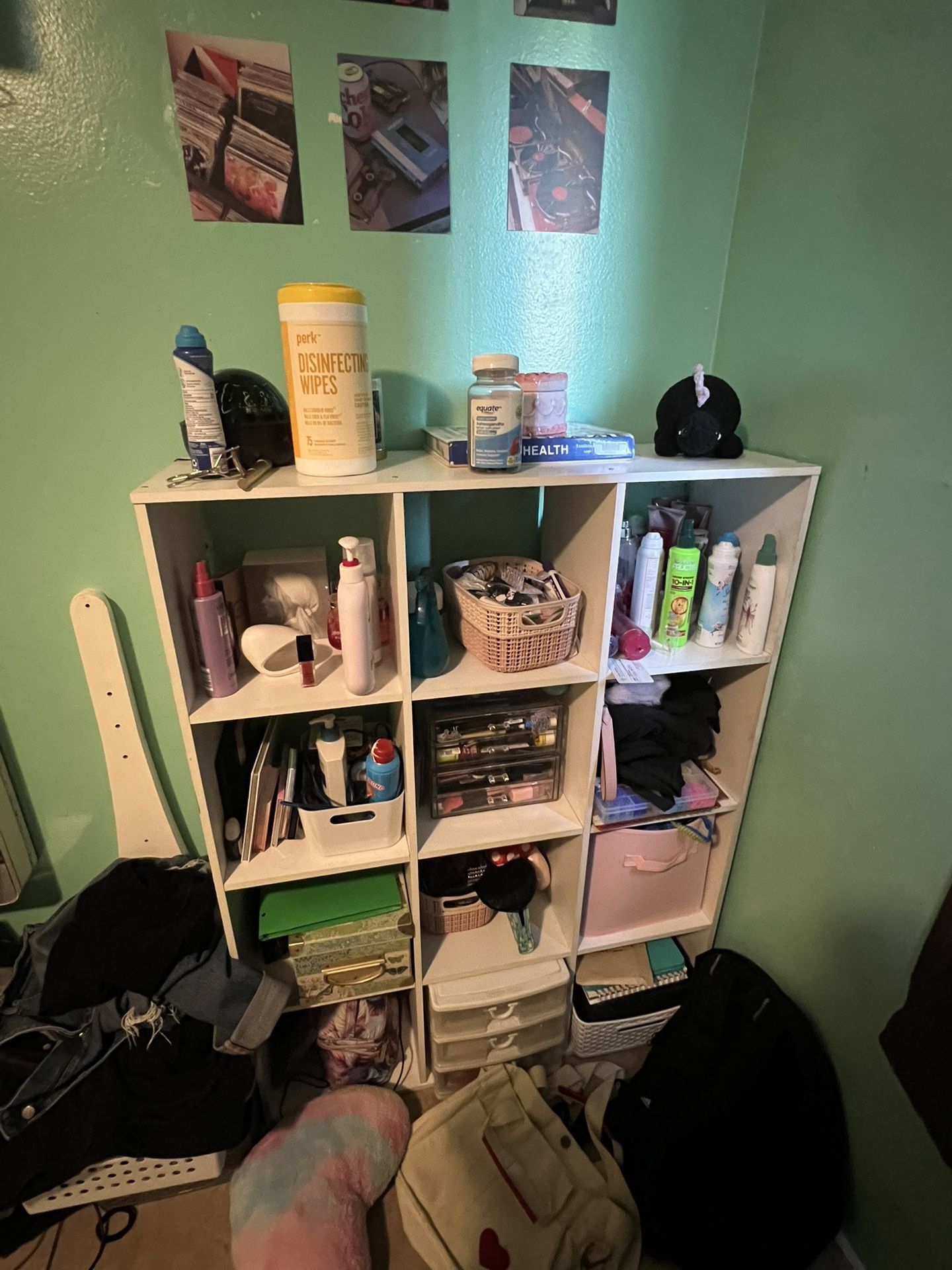 Book Shelf