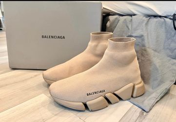 Balenciaga Men's Speed 2.0 Runner Sneakers in Beige Size 9
