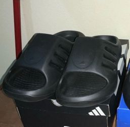 Adidas Adifom Infinity Slides