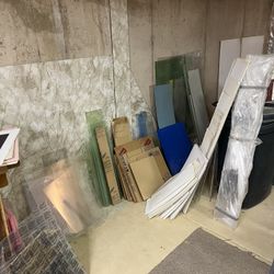 Lots Of Acrylic Sheets All Sizes And Thickness