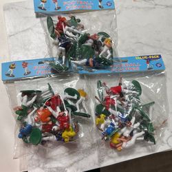 Football / Baseball Figures 