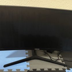 Samsung 24” Curved Monitor 