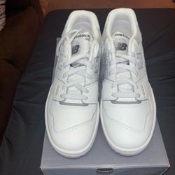 Size 9.5W/8M- New Balance 550 Rain Cloud W