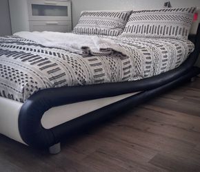 Allewie Cal King Low profile Sleigh Bed w/ led lights