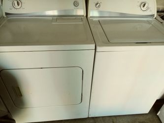 Amana washer and electric dryer they both work great clean inside and out
