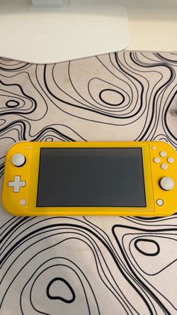 Yellow Nintendo Switch Lite