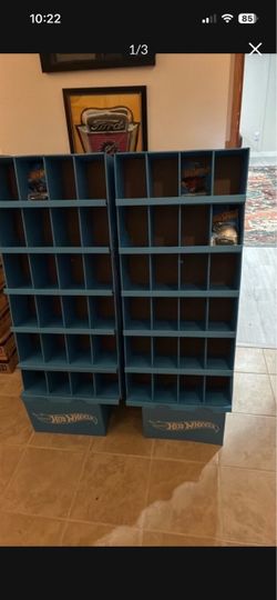 *** FREE HOT WHEELS DISPLAYS *** - Please read entire description below 👇