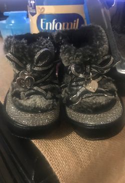 Baby boots size 3