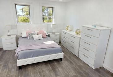 Bedroom set - Juego de cuarto