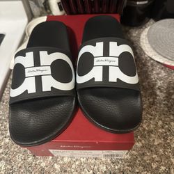 Ferragamo Designer Slides Size 10