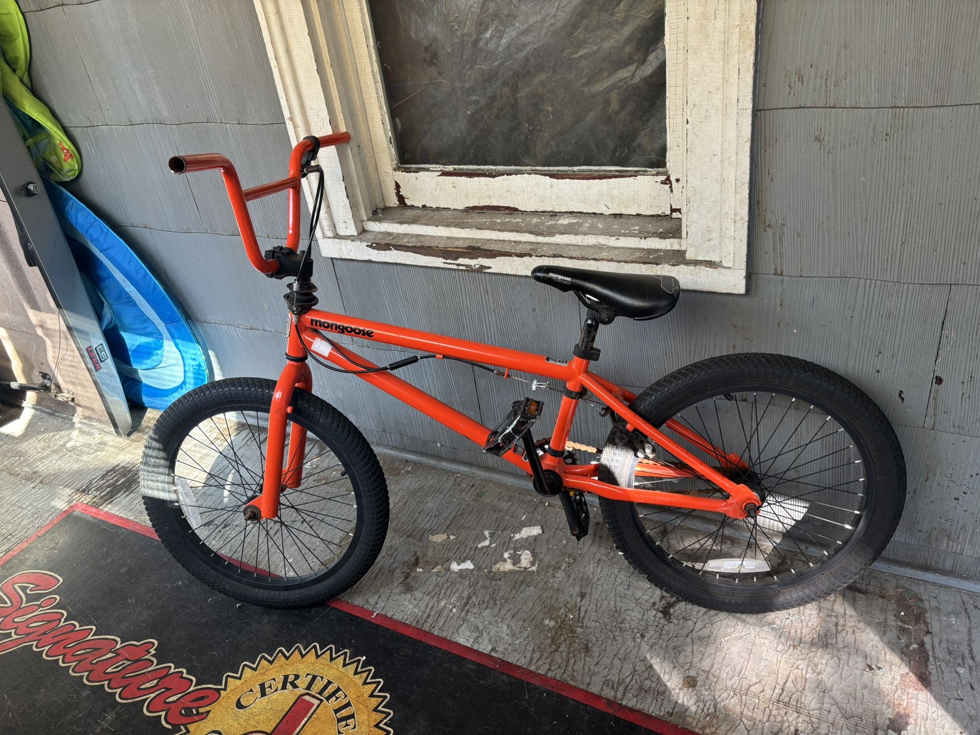 Mongoose 20’ Bike