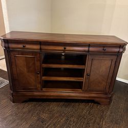 Tv Stand/ Entertainment Center For 65 Inch TV