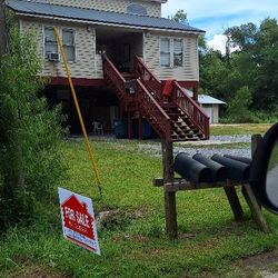 1 & 2  Bedrooms  Availible