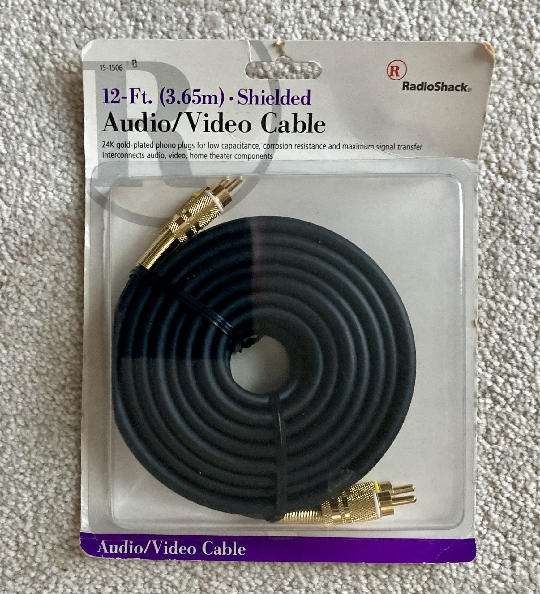 12 Ft. Shielded Audio / Video Cable.