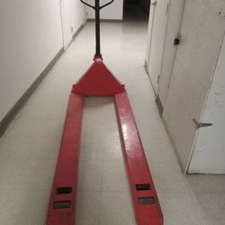 Manual Pallet Jack