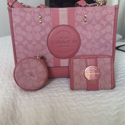 Coach Dempsey Tote Pink Signature Canvas 