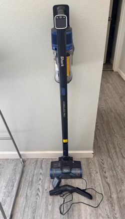 Shark Pet Pro Cordless Stick Vacuum
