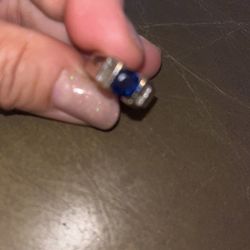 Sapphire with Diamonds Set In White Gold