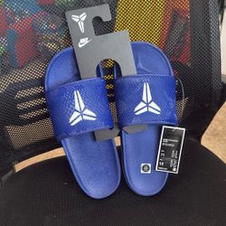 Kobe Slides Size 11