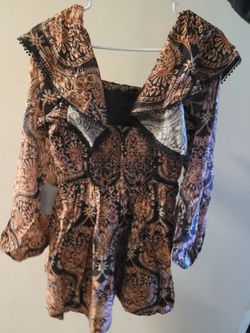Women top