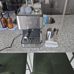 Expresso Maker With Frother Cup