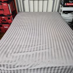 Full Sized metal Bed Frame