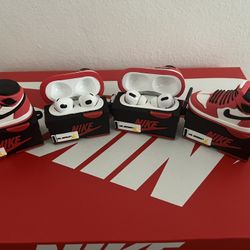 Jordan 1 AirPod case (AirPod & AirPod Pro)