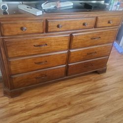 Large Bedroom Dresser with Matching Mirror and Nightstands 