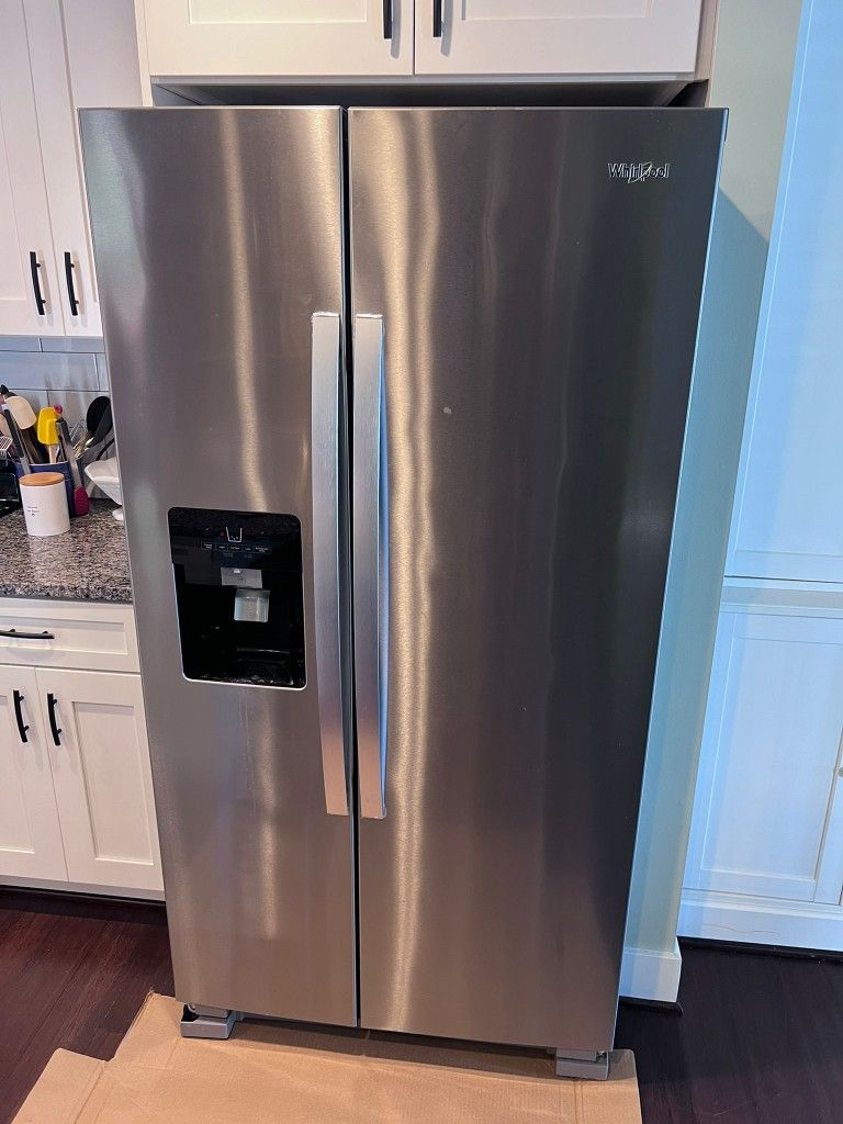 Whirlpool Refrigerator 