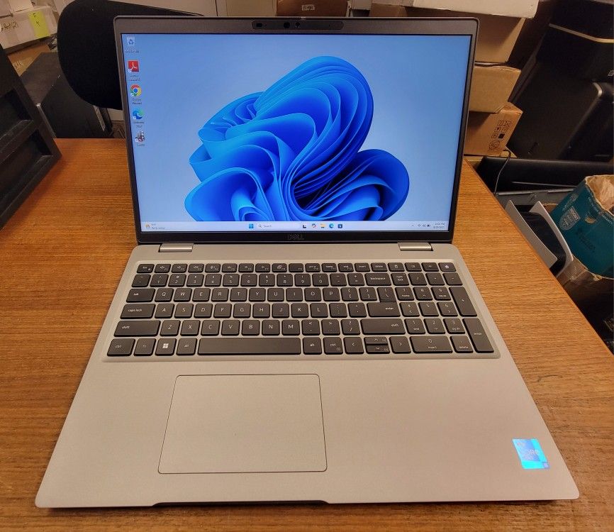 Fixed Price: Dell Latitude 5520 15.6'' Laptop Core i5 11th Gen Quad/ 16GB /512GB SSD Win 11 #0433