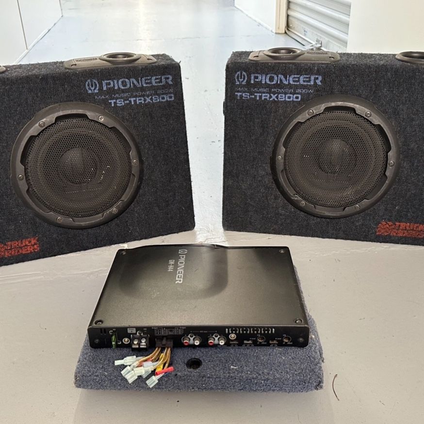 Pioneer GM-H44+ 2 speaker Pioneer TS-TRX800 MAX MUSIC POWER 200W