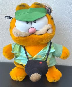 Garfield Tourist Plush Plushy Vintage NOS 1981 RARE