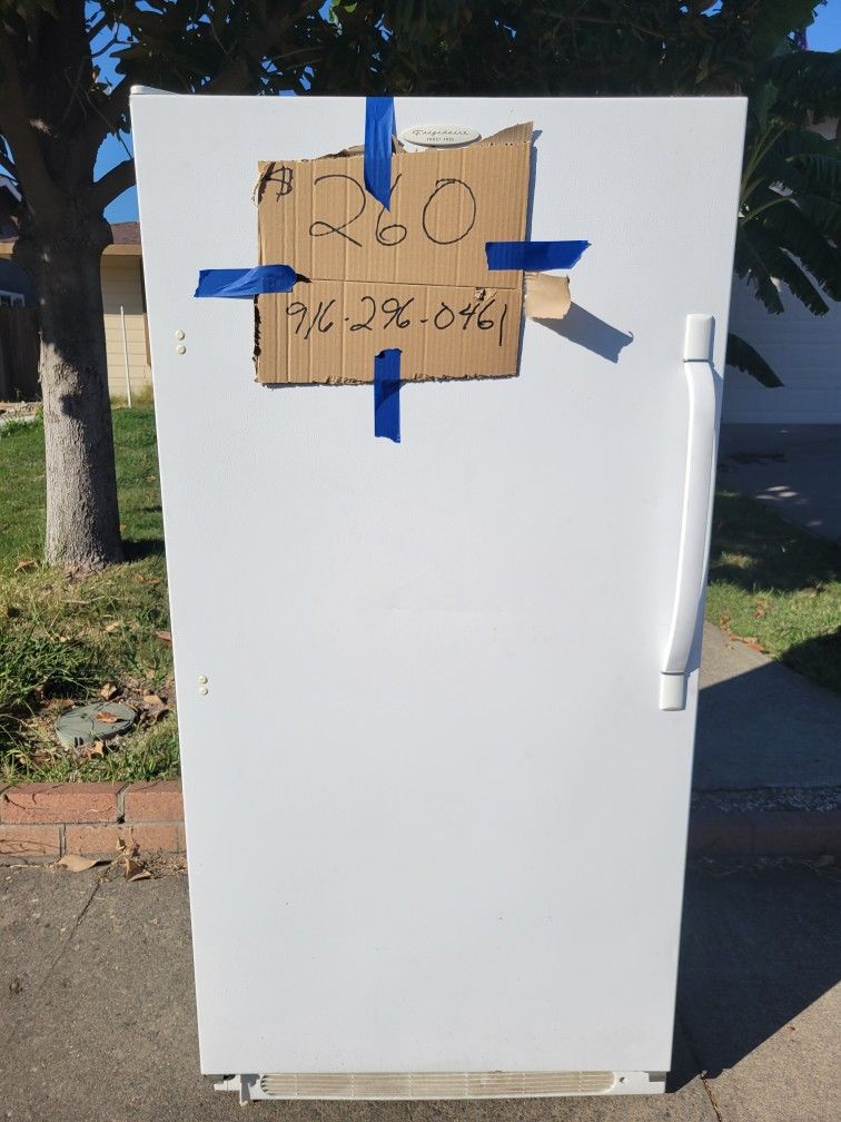 Stand Up Freezer for Sale in Sacramento, CA OfferUp