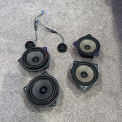 bmw 335i speakers