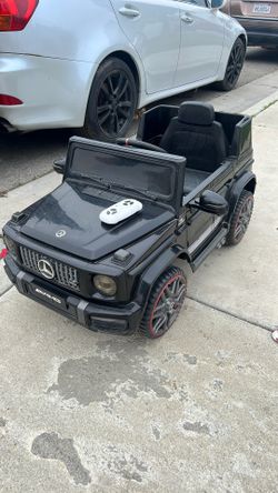 Mercedes 12v Powered Ride With Remote