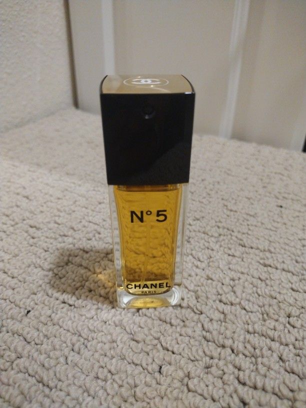 Chanel #5 Eau De Toilette Spray 35ml. 1.2 Ounces Full