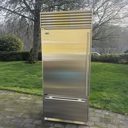 Delivered 36” Sub Zero 650/S Built In Left Hinge Classic Over Under Refrigerator Freezer