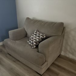 couches tv stand & table