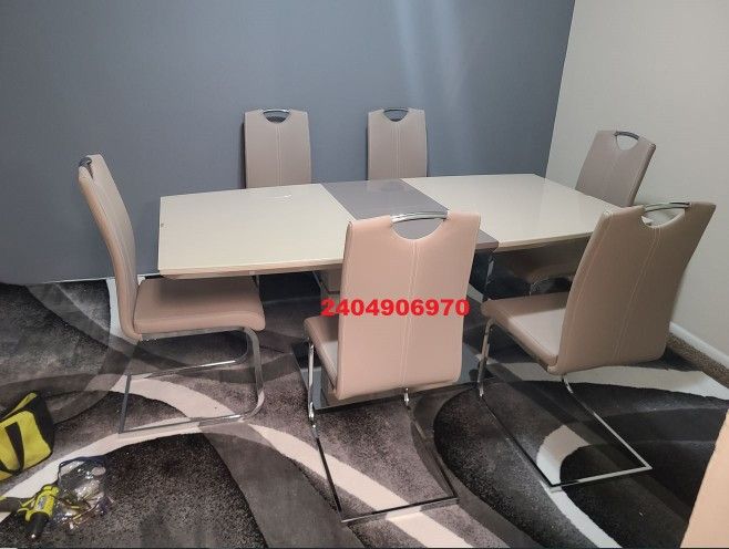 No Credit No Problem Modern Extendable 7 PC Dining Table Set