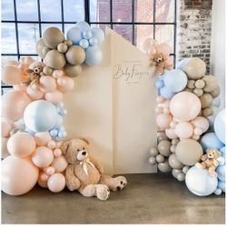 Set Of 145 Pc Balloons 