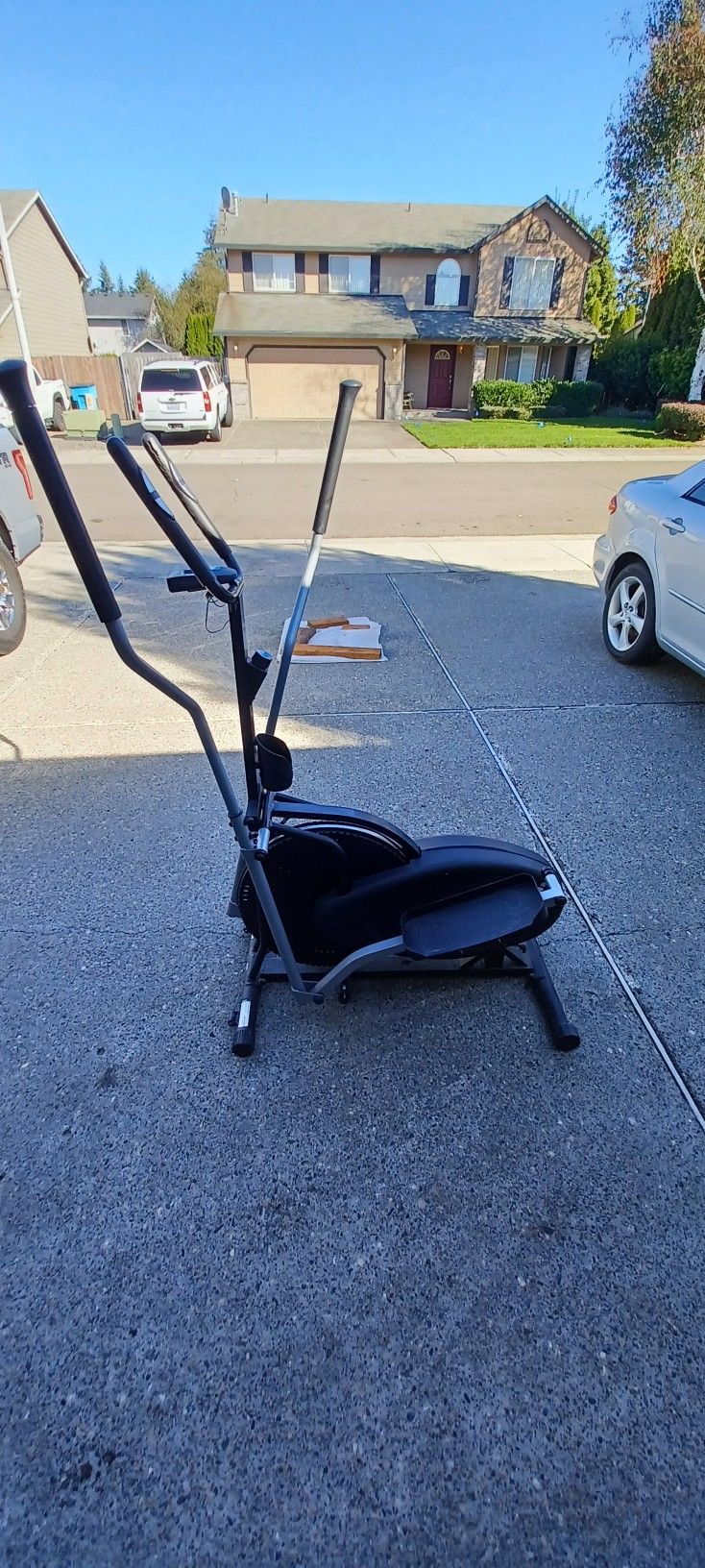 Elliptical Exercise Machine