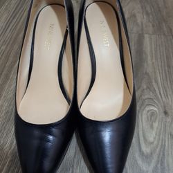 Black Medium Heels