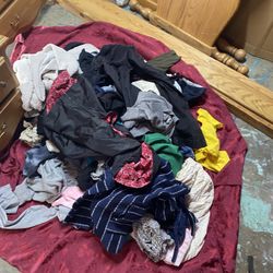 Very Large Bag of Women’s Clothing Size XS