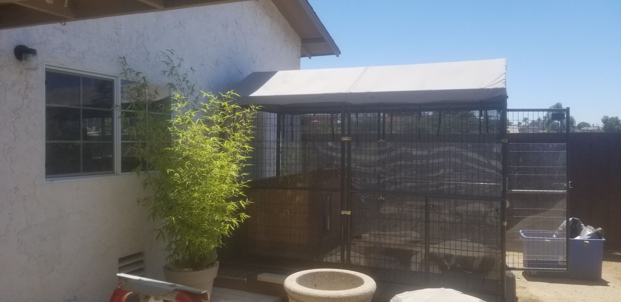 Retriever Lodge Dog Kennel plus Cover for Sale in El Cajon, CA OfferUp