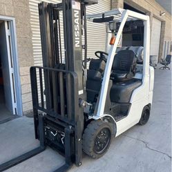 Forklift