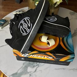 Heelys Size Y6